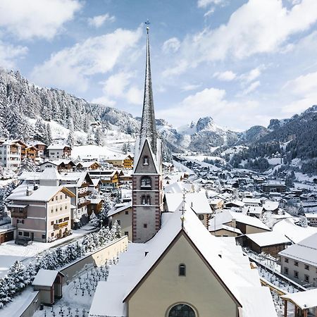 Charme Hotel Uridl Santa Cristina Val Gardena Экстерьер фото